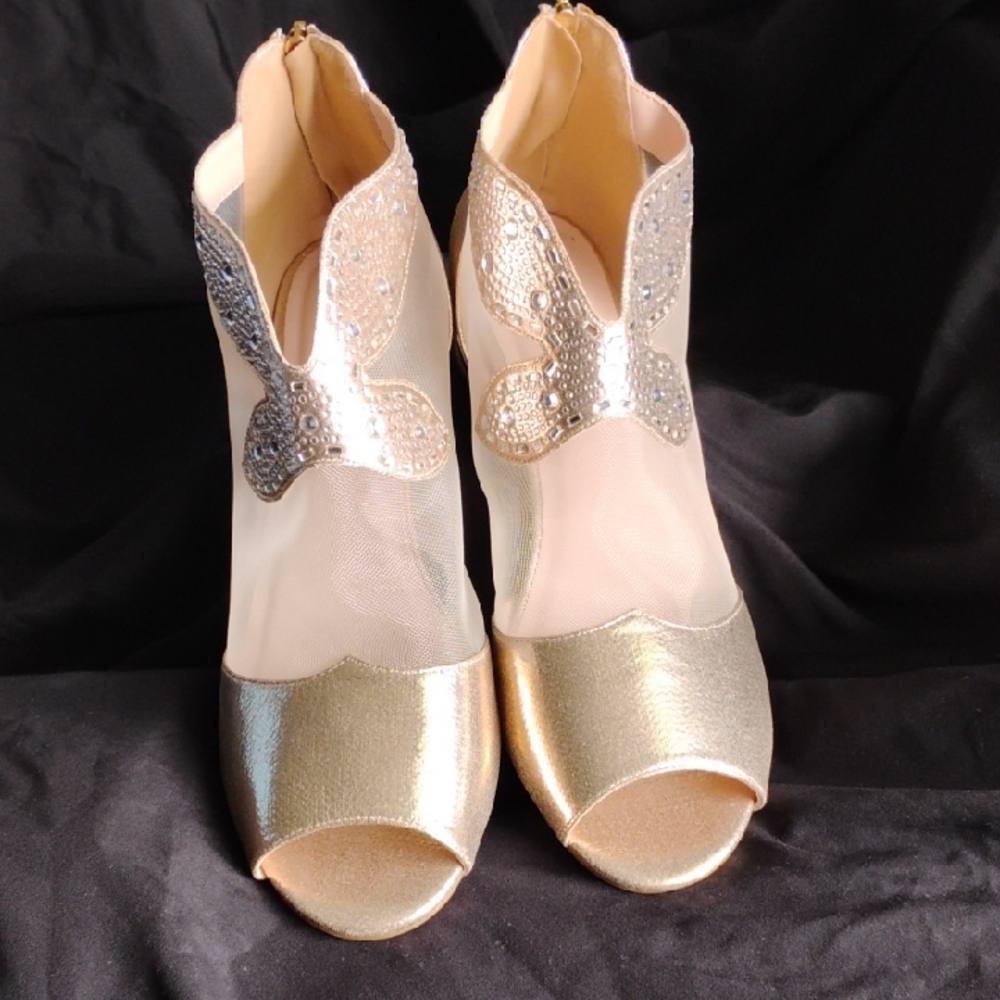 Ann Creek Mesh Studded Heels Sandals